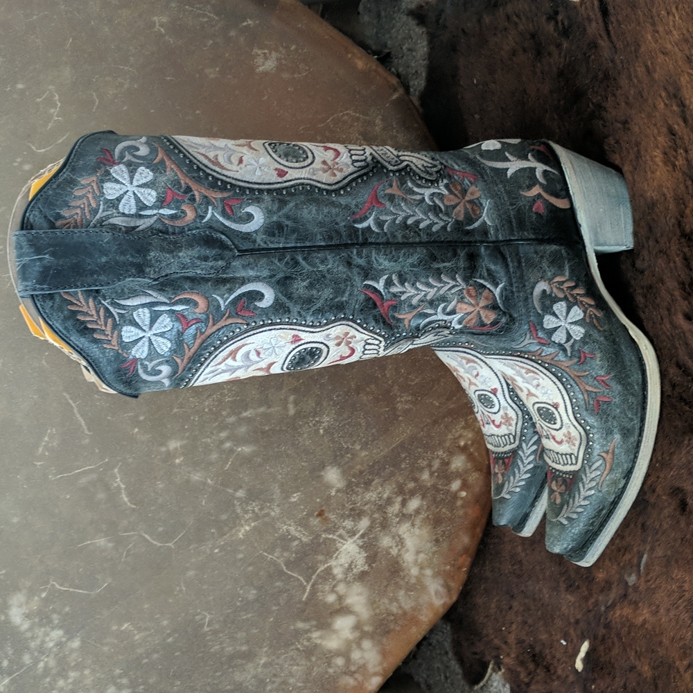 CORRAL E1587 distressed charcoal leather embroidered sugar skull boots sz 7 NWT - Picture 3 of 16